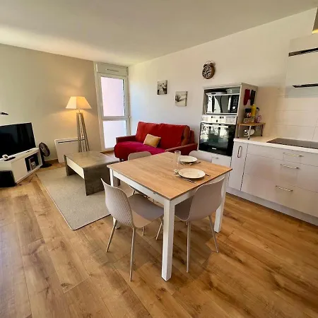 T2 Lumineux 아파트